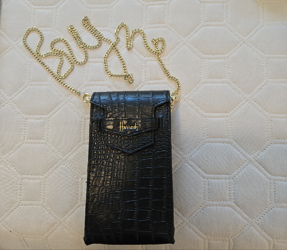 Harrod's LEATHER PHONE CASE NWOT